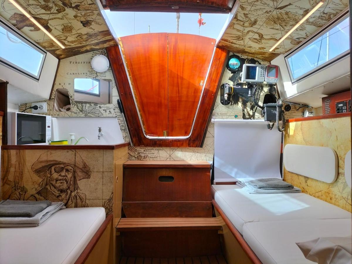 Canarian Pirat Arrecife  Exterior photo