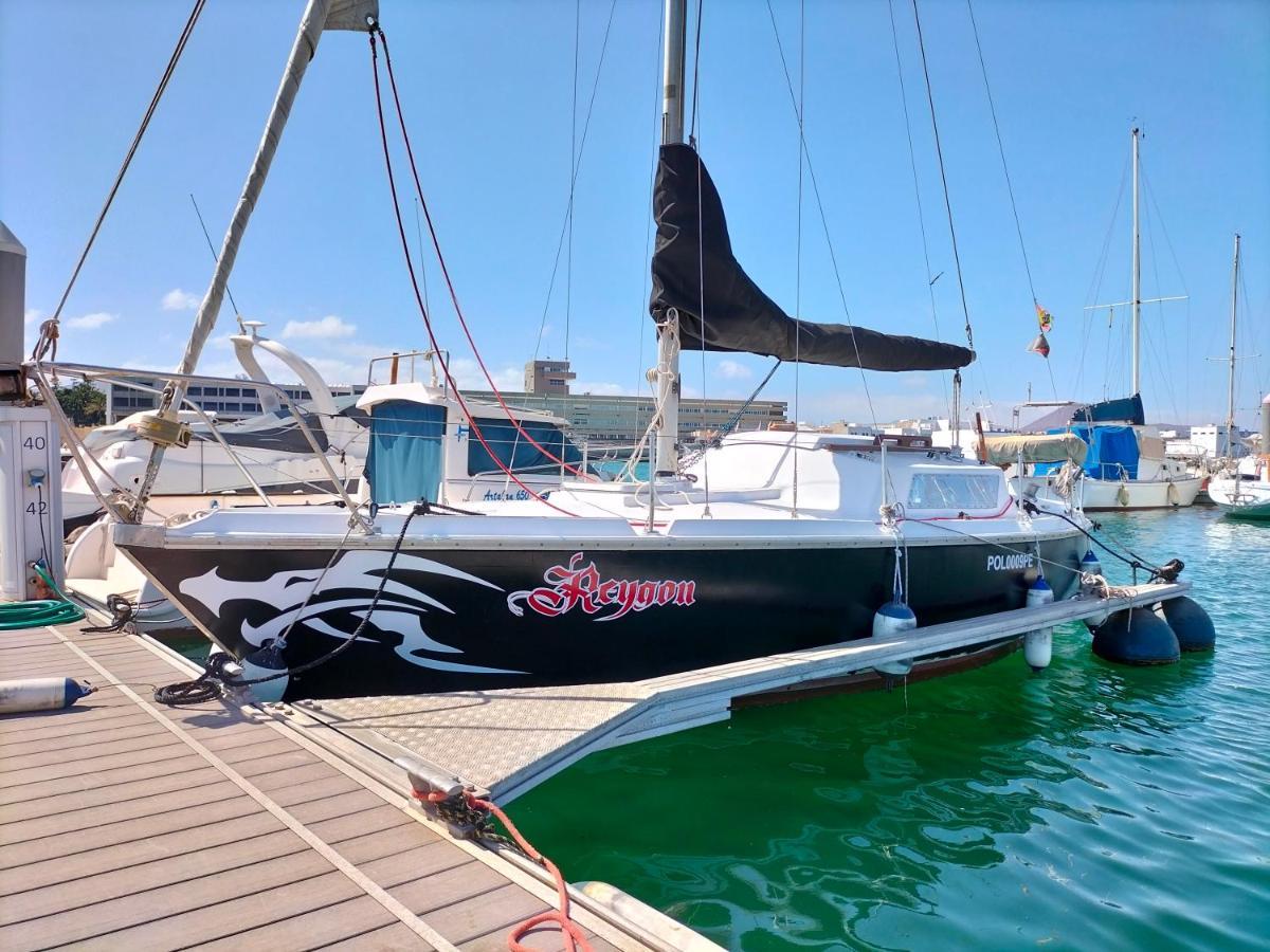 Canarian Pirat Arrecife  Exterior photo